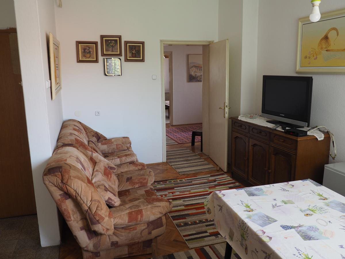 Guest House Stefanovic Вране Экстерьер фото