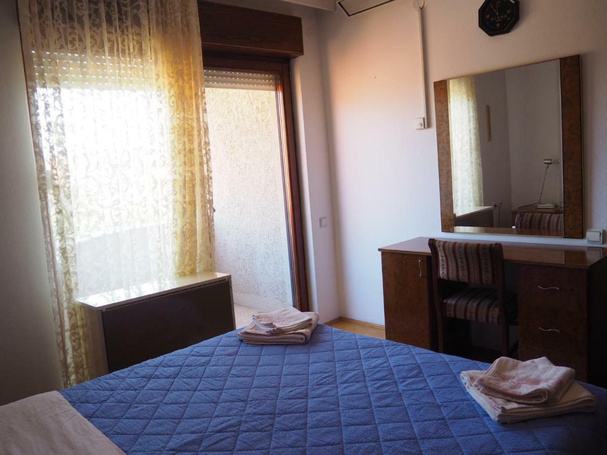 Guest House Stefanovic Вране Экстерьер фото