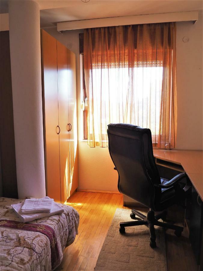 Guest House Stefanovic Вране Экстерьер фото